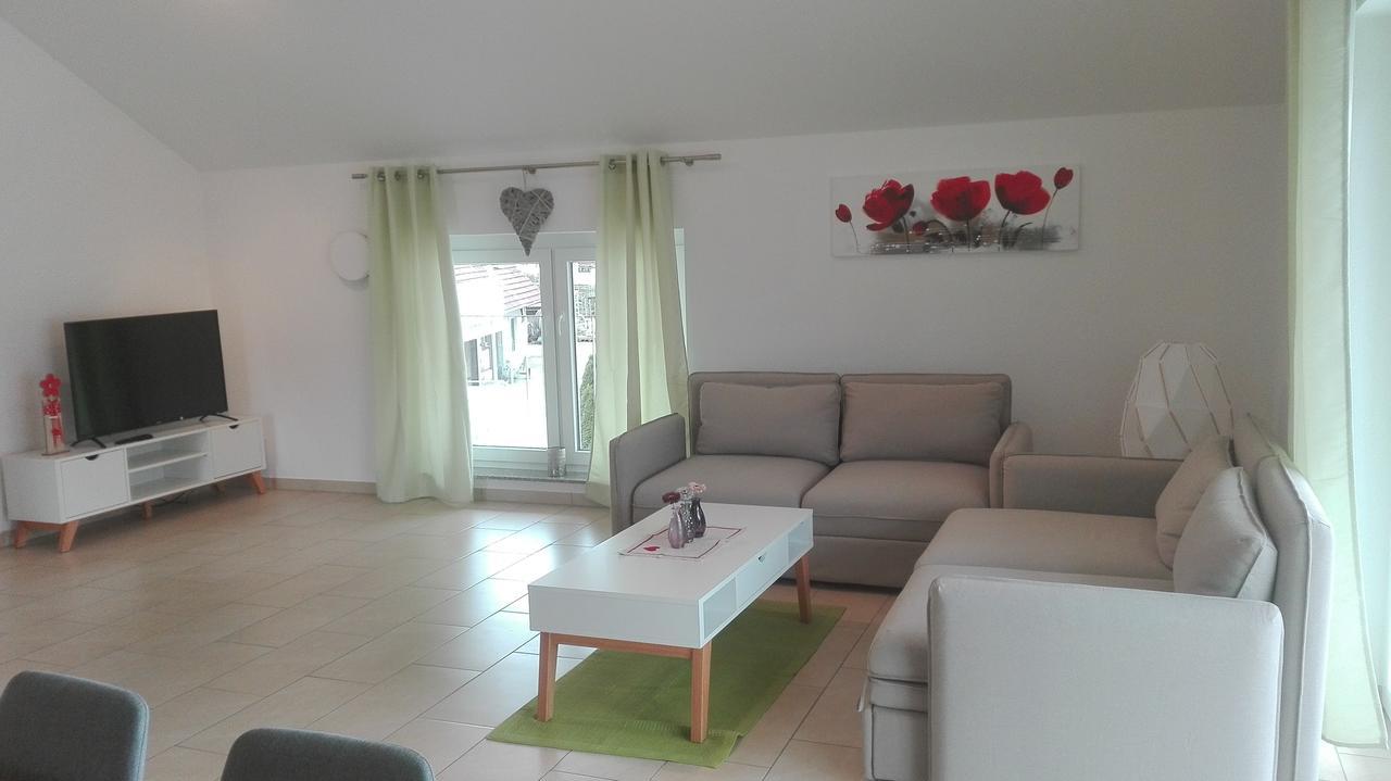 Ferienhaus Rosa FDH Exteriör bild